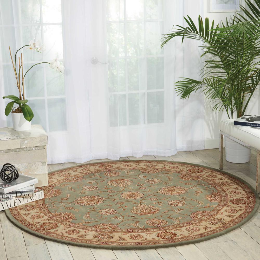 Traditional Round Area Rug, 6' x Round. Picture 2