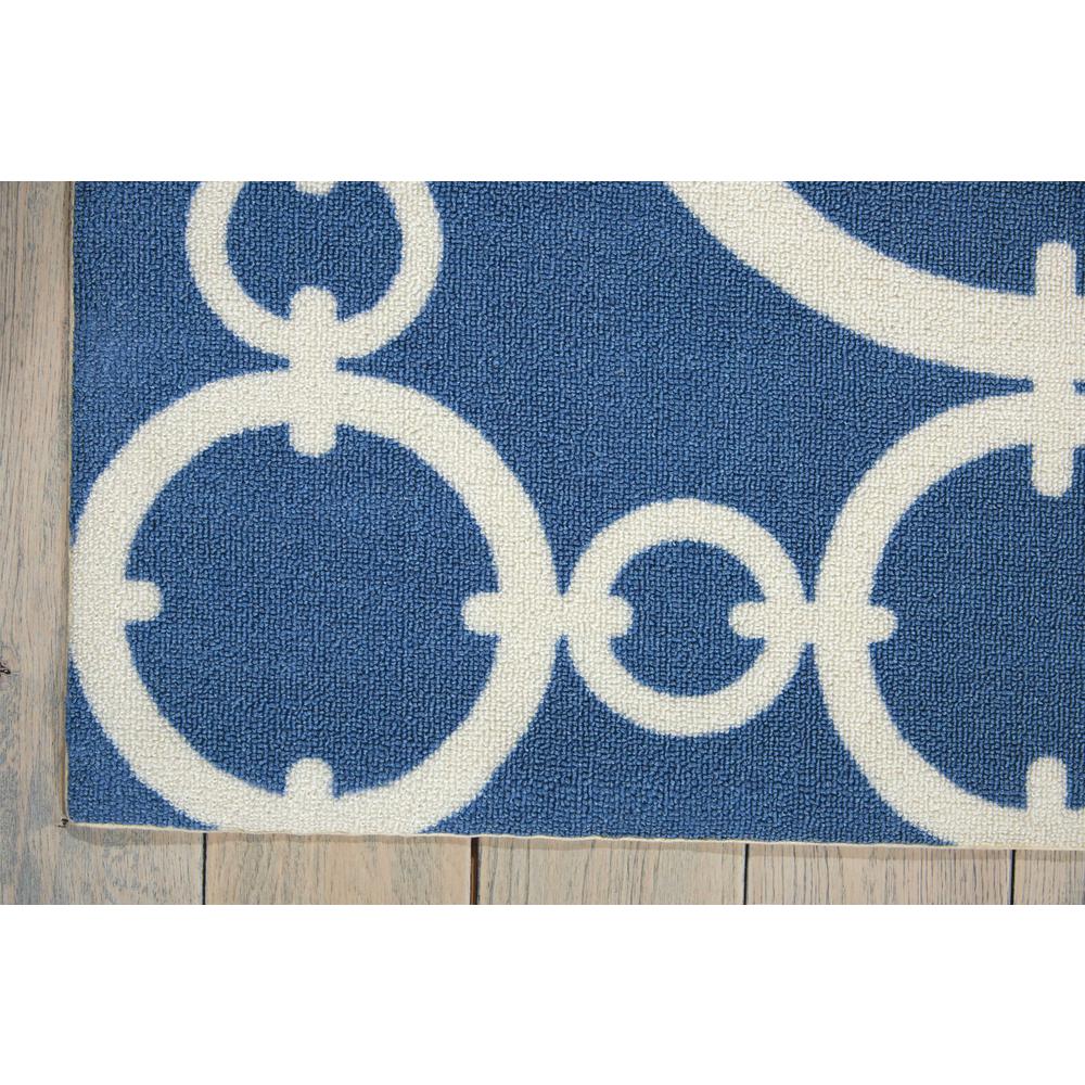 Sun N Shade Area Rug, Navy, 10' x 13'. Picture 4