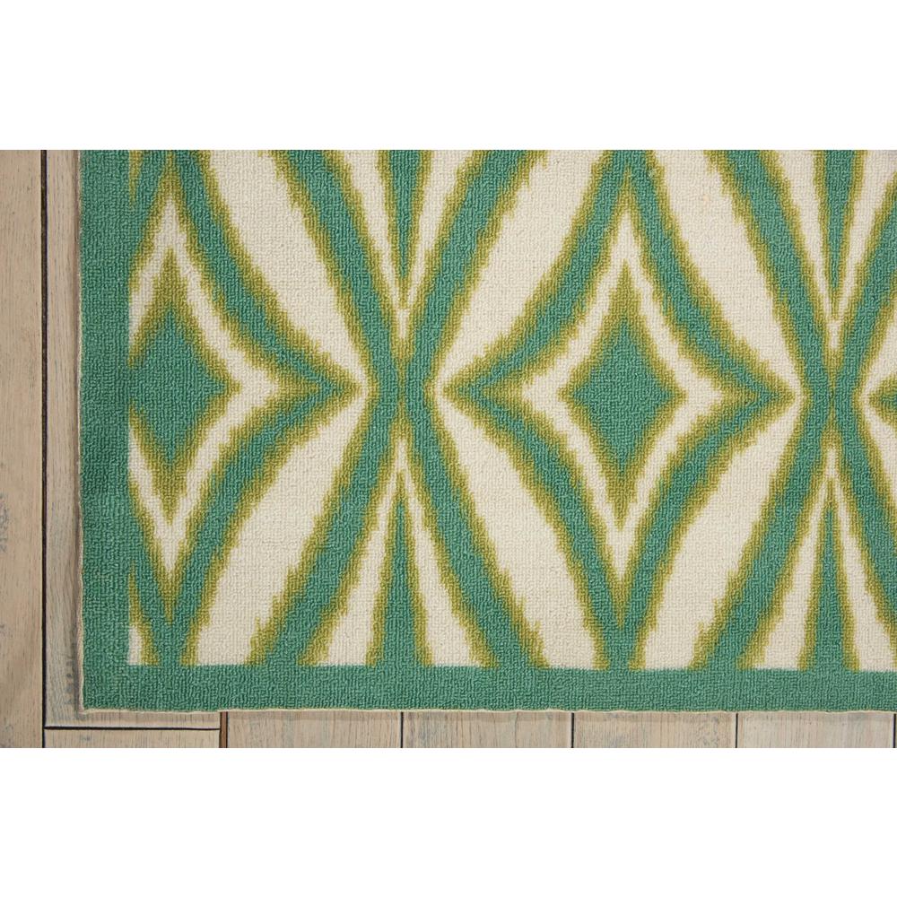 Sun N Shade Area Rug, Carnival, 10' x 13'. Picture 4
