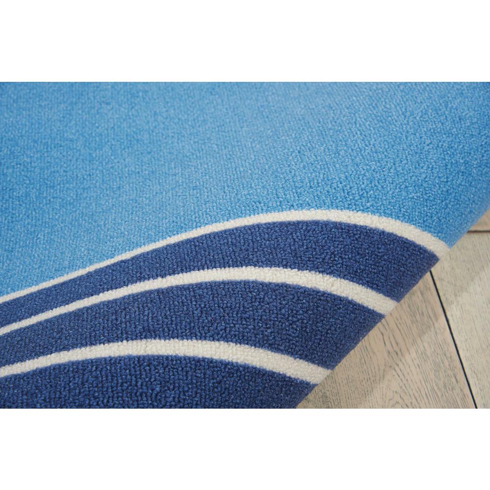 Sun N Shade Area Rug, Blue, 5'3" x 7'5". Picture 5