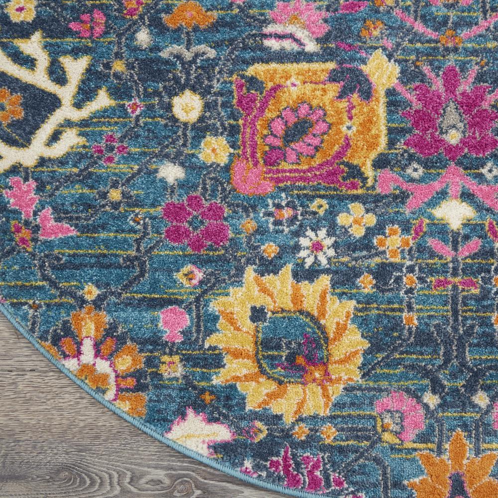 Bohemian Round Area Rug, 4' x Round. Picture 4