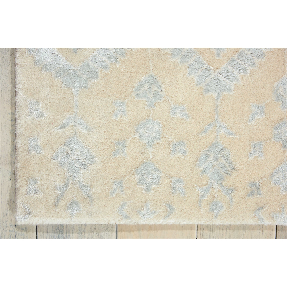 Symphony Ivory Area Rug. Picture 2