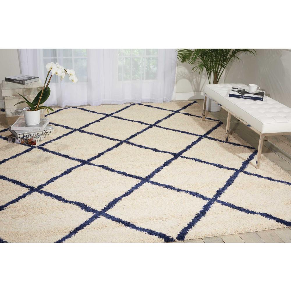 Brisbane Area Rug, Ivory/Blue, 5' x 7'. Picture 2