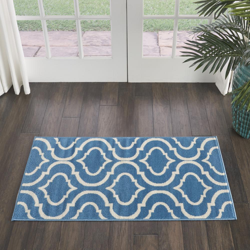 Contemporary Rectangle Area Rug, 2' x 4'. Picture 8
