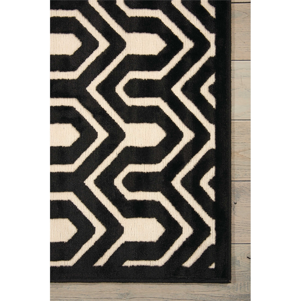 Ultima Ivory/Black Area Rug. Picture 2