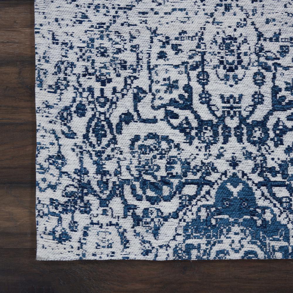 Damask Area Rug, Ivory/Navy, 8' x 10'. Picture 4