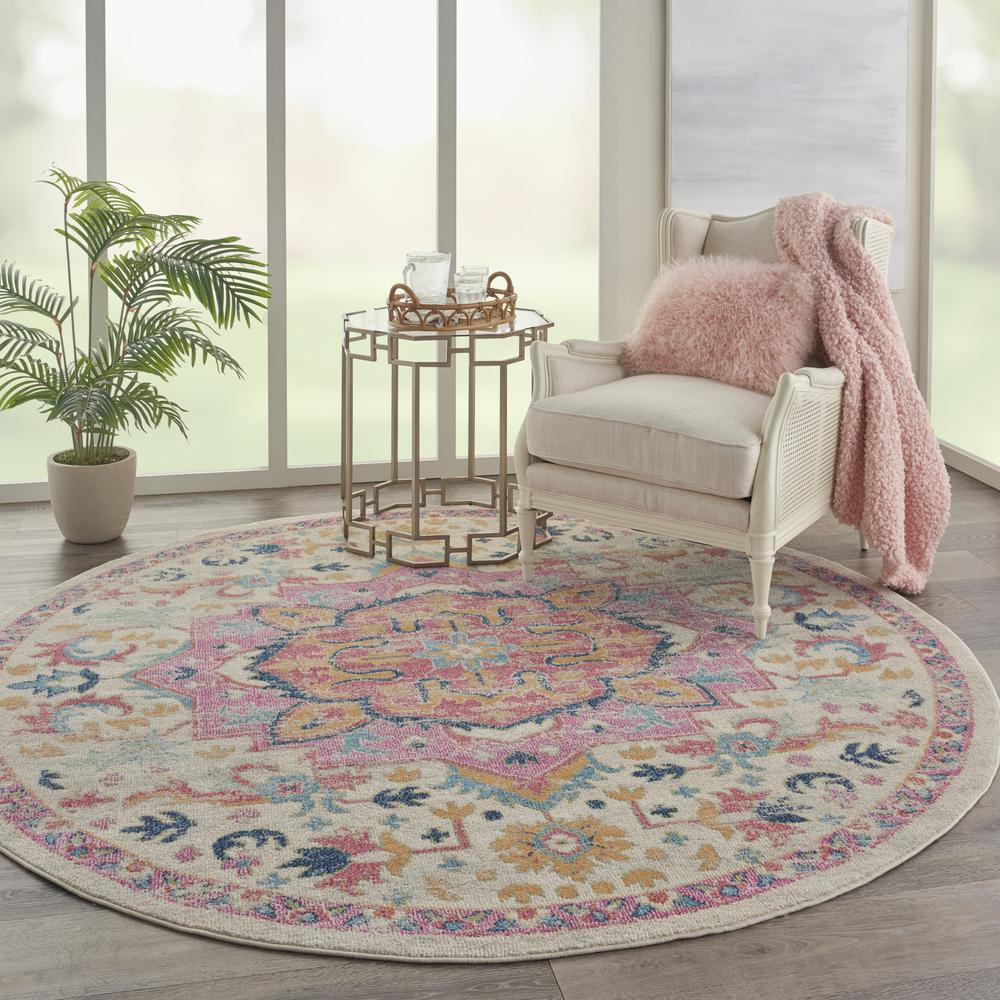 Bohemian Round Area Rug, 8' x Round. Picture 10