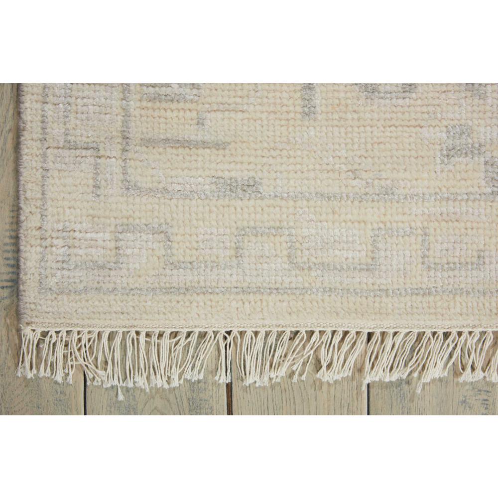 Elan Area Rug, Ivory, 5'6" x 8'. Picture 3