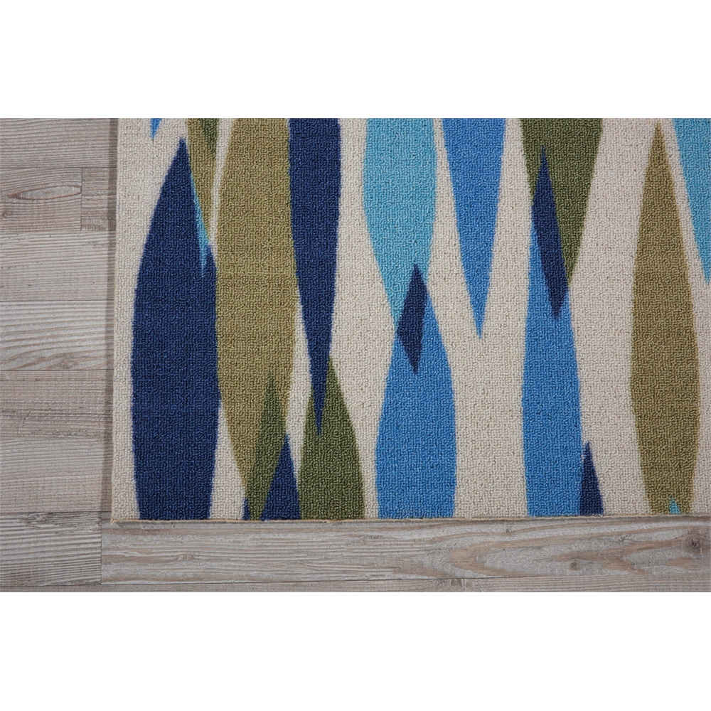 Sun N Shade Area Rug, Seaglass, 2'3" x 8'. Picture 2