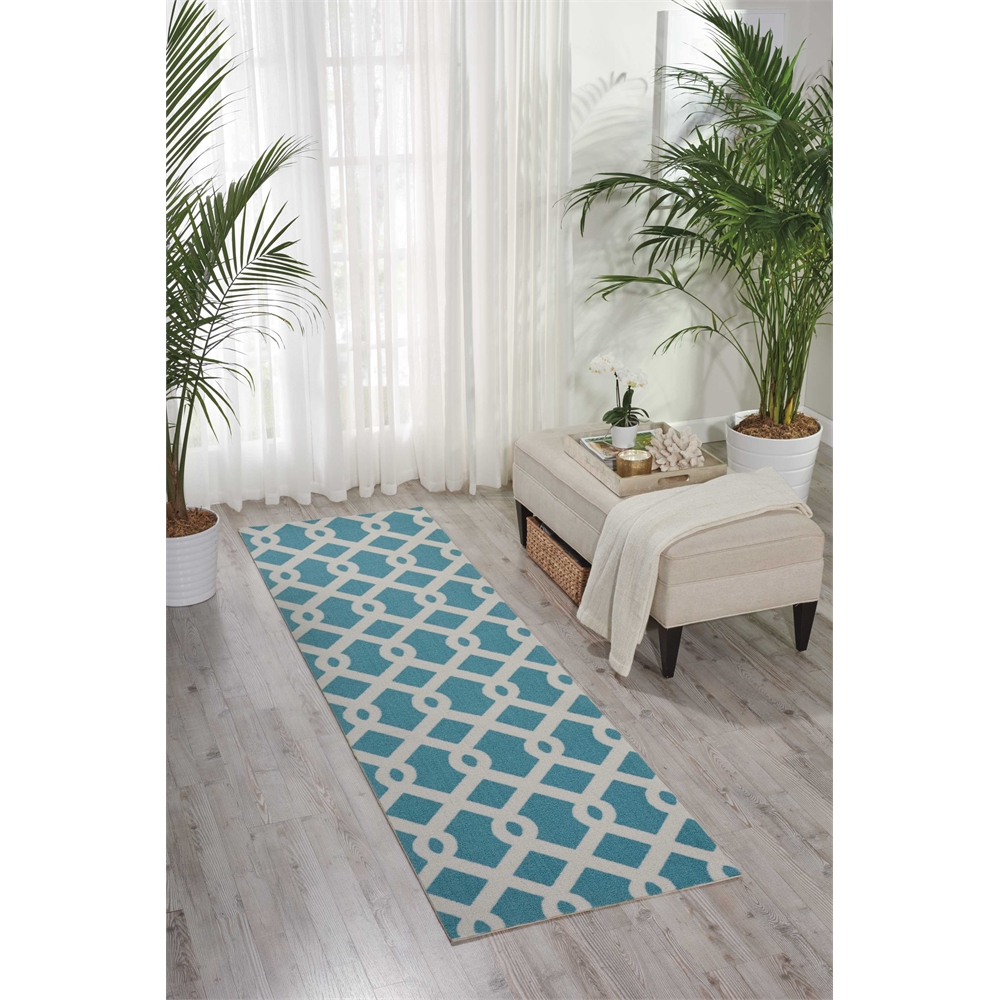 Sun N Shade Area Rug, Poolside, 2'3" x 8'. Picture 6