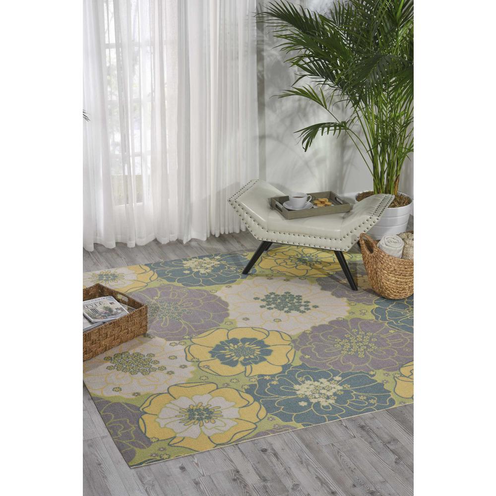 Home & Garden Area Rug, Green, 5'3" x 5'3" SQUARE. Picture 2