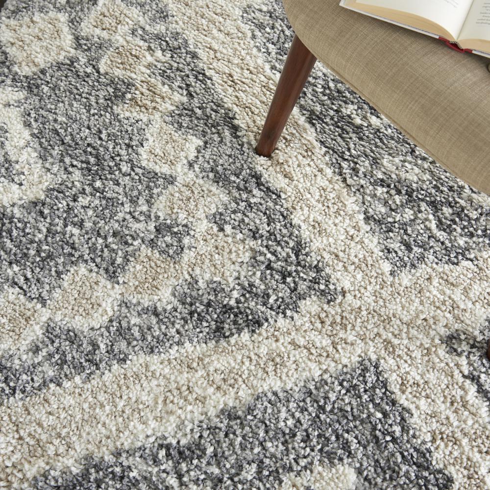 Shag Rectangle Area Rug, 4' x 6'. Picture 8