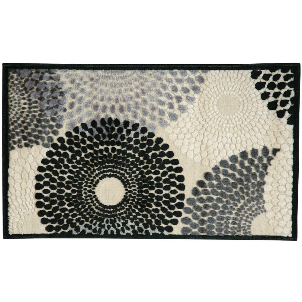 Graphic Illusions Area Rug, Parchment, 2'3" x 3'9". Picture 1