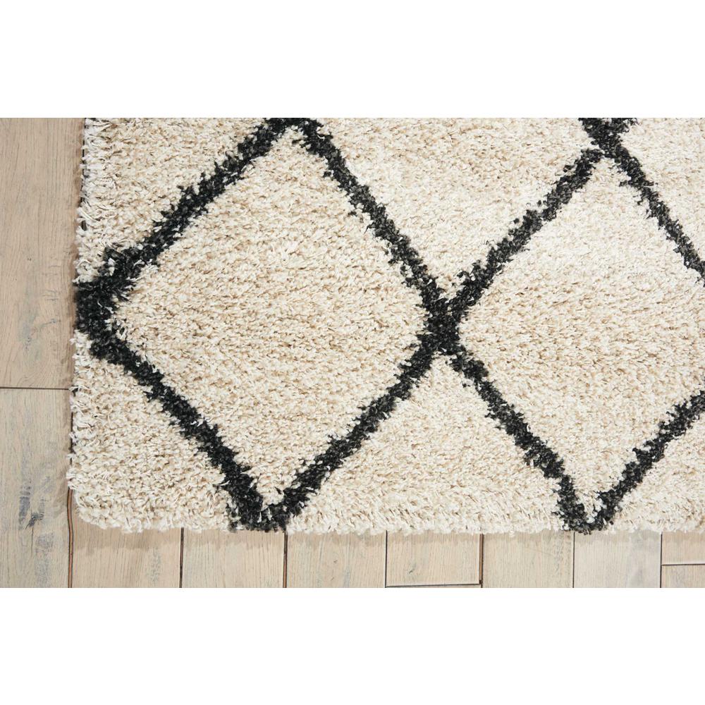 Brisbane Area Rug, Ivory/Charcoal, 5' x 7'. Picture 3