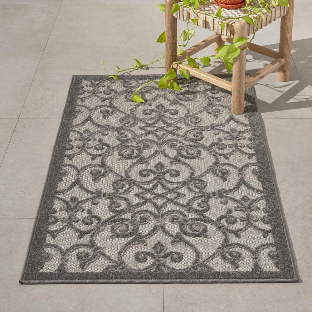 ALH21 Aloha Grey/Charcoal Area Rug- 2'8" x 4'. Picture 10