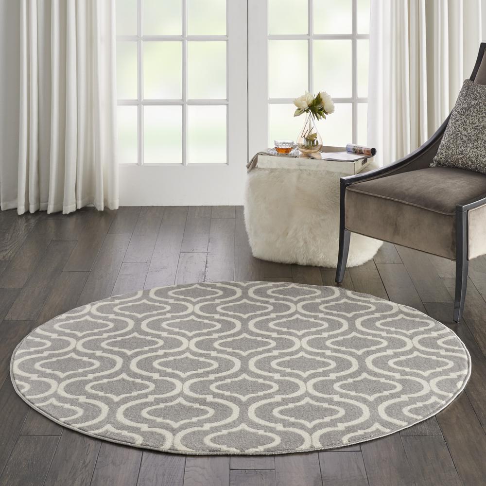 Jubilant Area Rug, Grey, 5'3" x ROUND. Picture 4