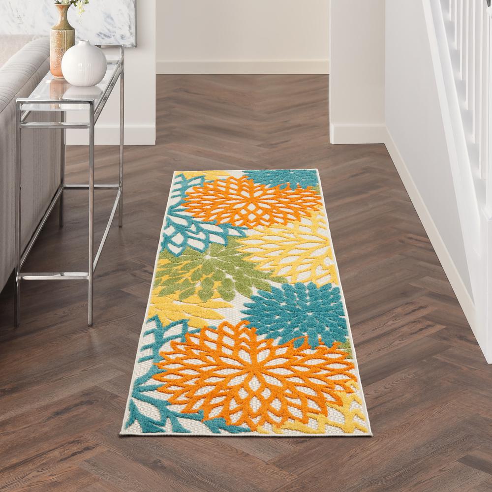 Tropical Runner Area Rug, 8' Runner. Picture 3
