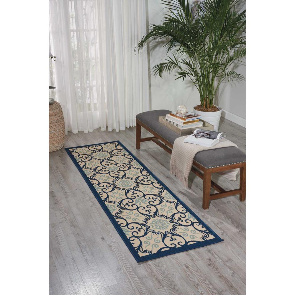 Caribbean Area Rug, Ivory/Navy, 2'3" x 7'6". Picture 2