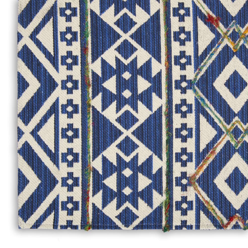 CAN01 Canton Blue Area Rug- 2'3" x 3'9". Picture 5