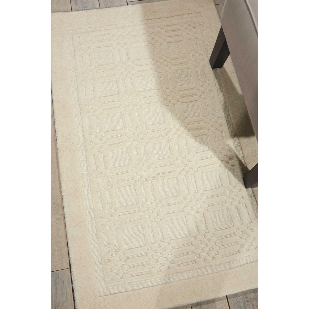 Westport Area Rug, Ivory, 3'6" x 5'6". Picture 2