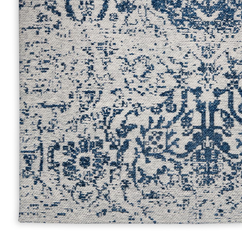 Damask Area Rug, Blue, 3'6" x 5'6". Picture 5