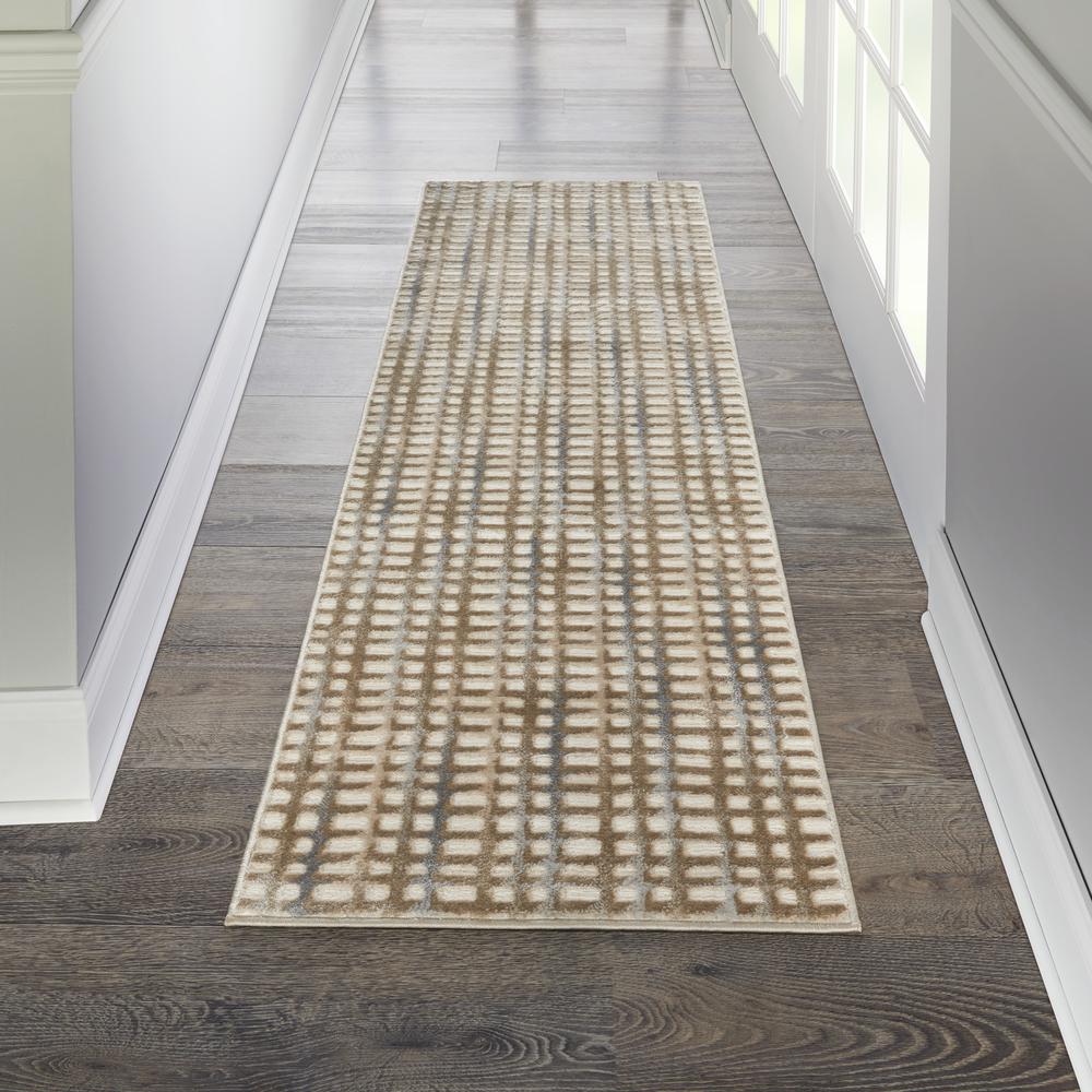Contemporary Runner Area Rug, 7' Runner. Picture 3