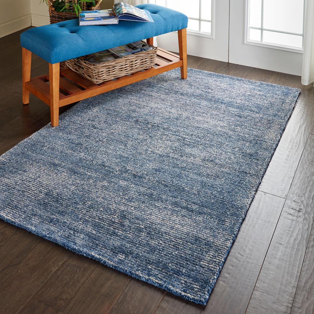 Modern Rectangle Area Rug, 4' x 6'. Picture 10
