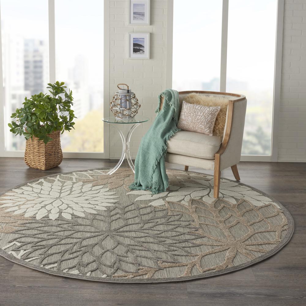 Nourison Aloha Indoor/Outdoor Round Area Rug, 7'10" x ROUND, Natural. Picture 2