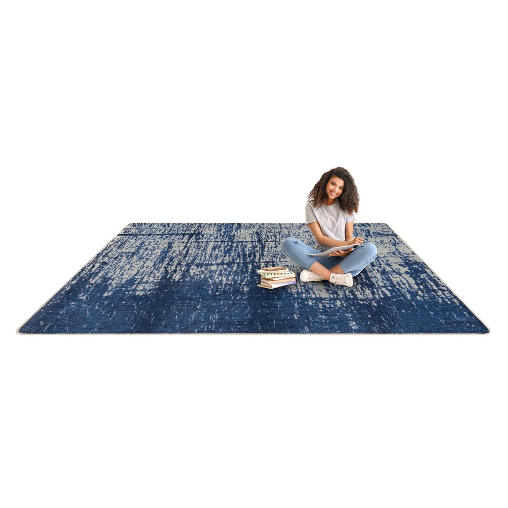 Coastal Canvas 5'4" x 7'8" area rug in color High Tide. Picture 4