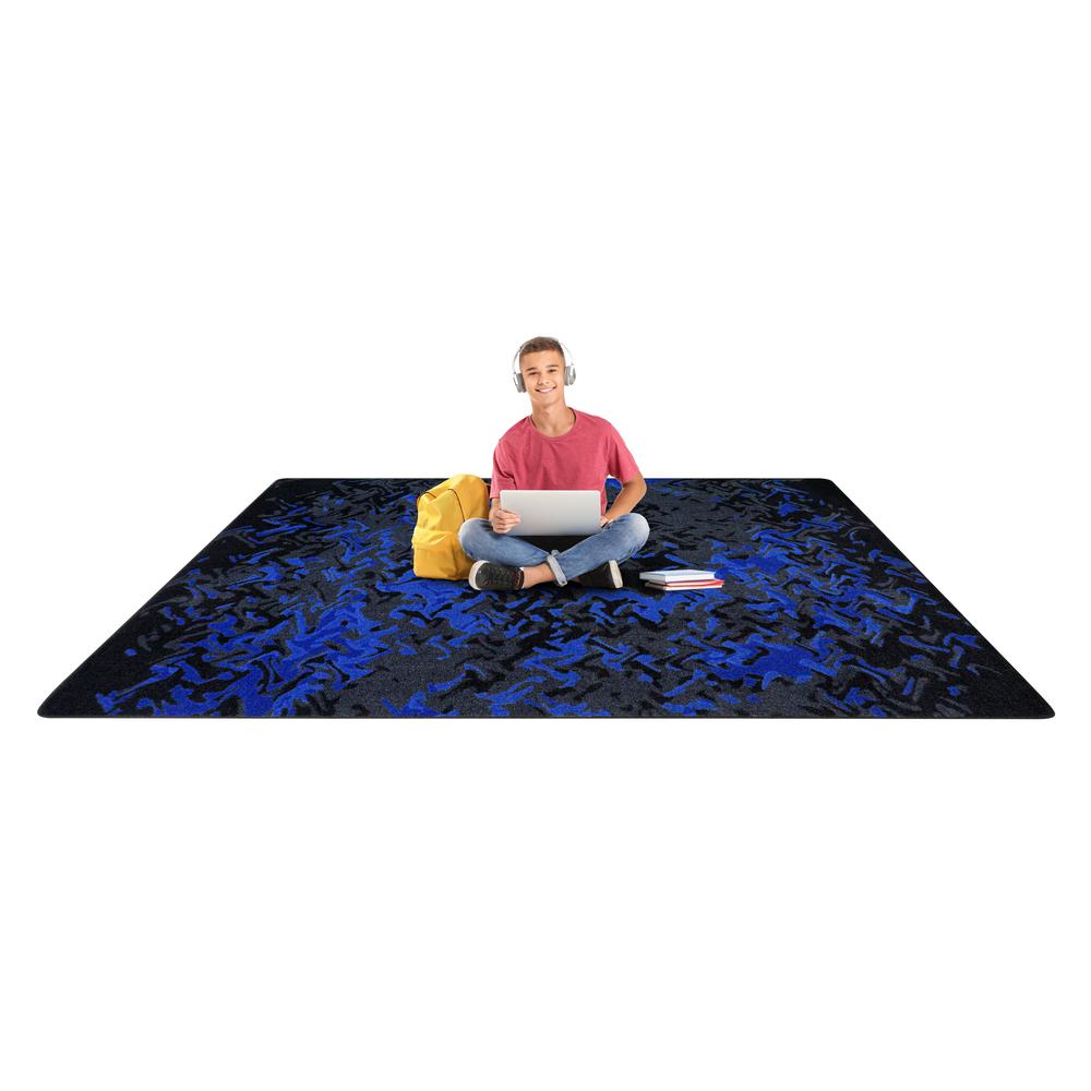 Eruption 5'4" x 7'8" area rug in color Sapphire. Picture 2