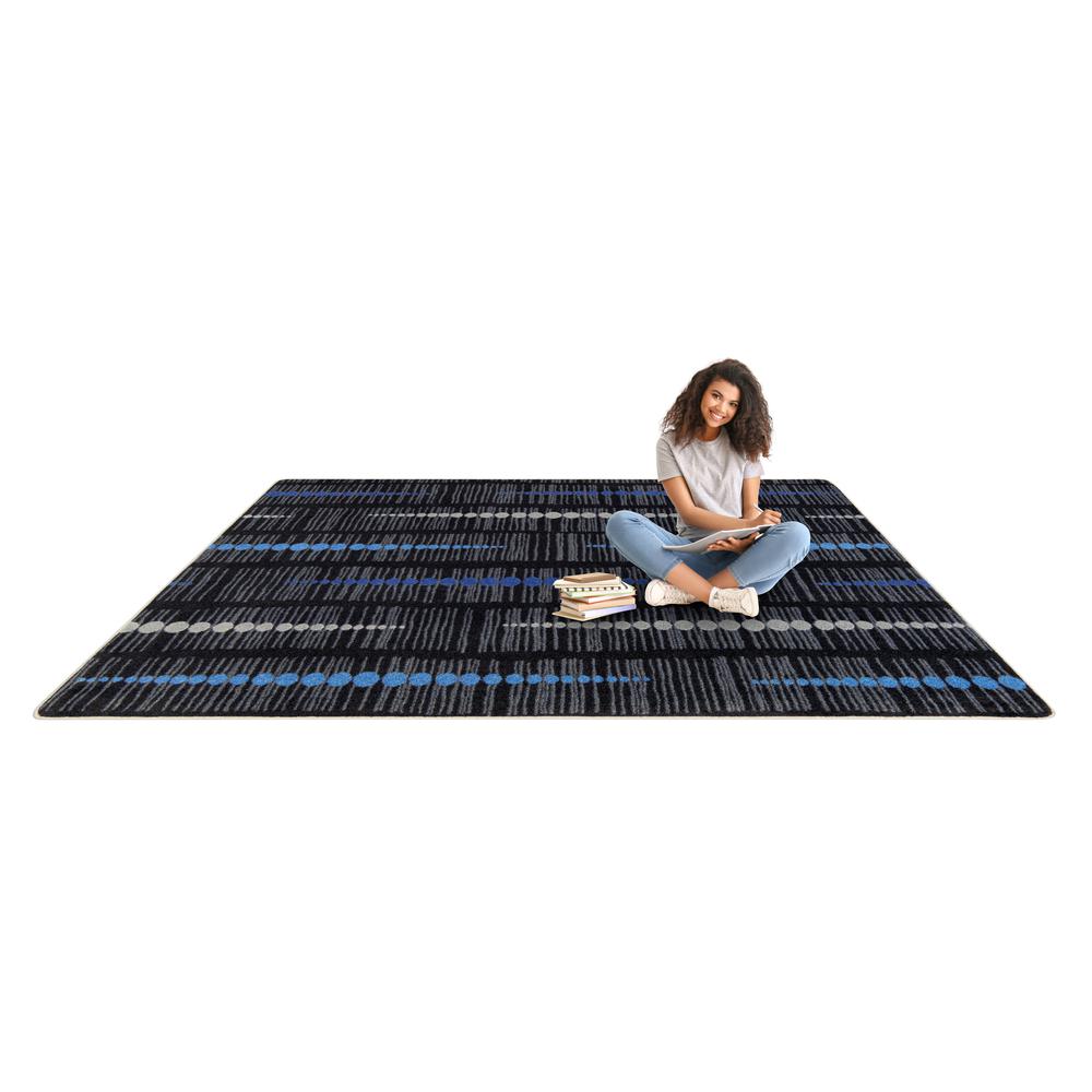 Recoil 5'4" x 7'8" area rug in color Sapphire. Picture 4