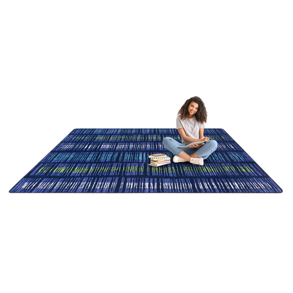Verve 5'4" x 7'8" area rug in color Violet. Picture 4