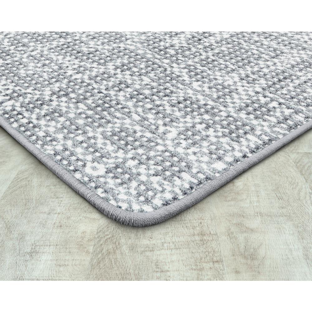 Attractive Choice 7'8" x 10'9" area rug in color Cloudy. Picture 2