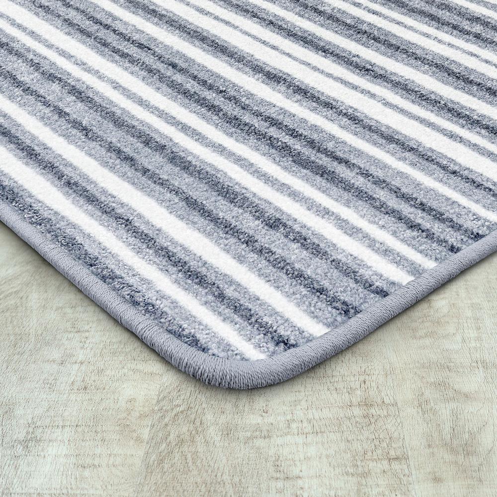 Between the Lines 3'10" x 5'4" area rug in color Cloudy. Picture 2