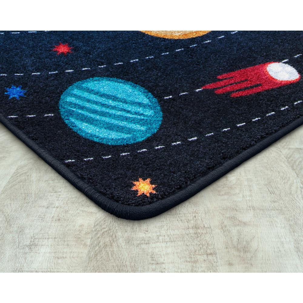 Out of this World 5'4" x 7'8" area rug in color Multi. Picture 2