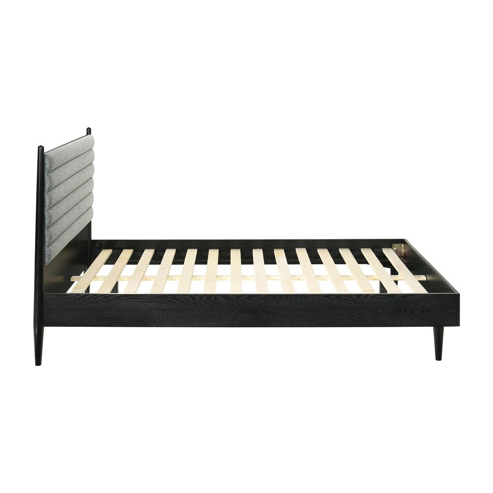Artemio Queen Platform Wood Bed Frame in Black Finish. Picture 4