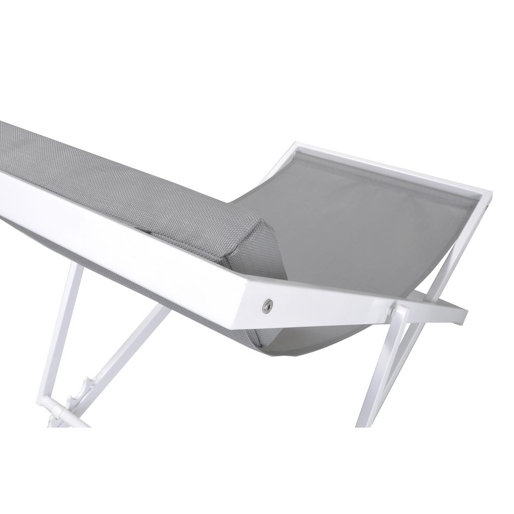 Outdoor Patio Aluminum Deck Chair in White Powder Coated Finish with Grey Sling Textilene. Picture 5