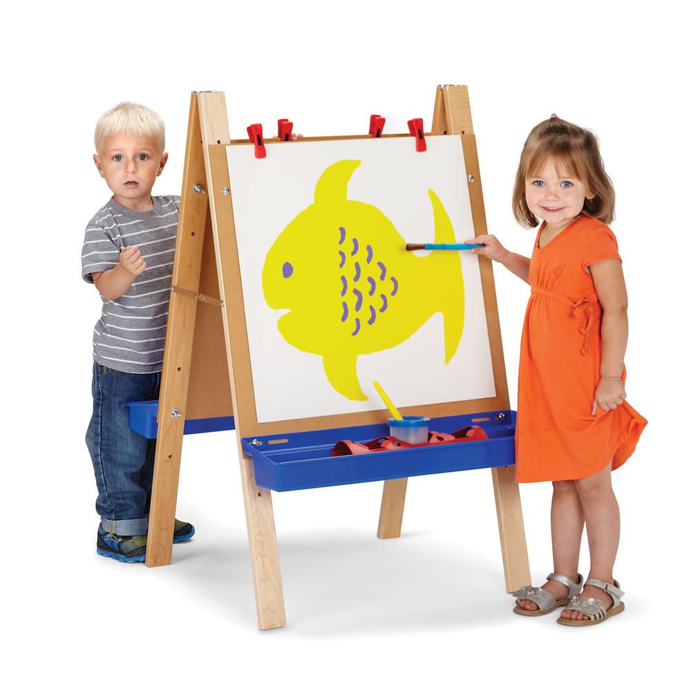 Toddler Adjustable Easel. Picture 1