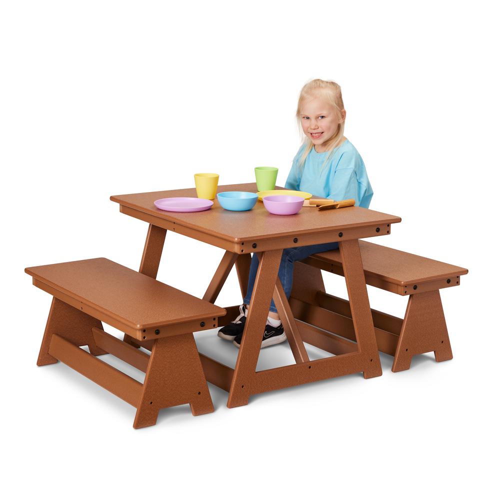 EverPlay Small Outdoor Table - 30" x 23.5". Picture 3