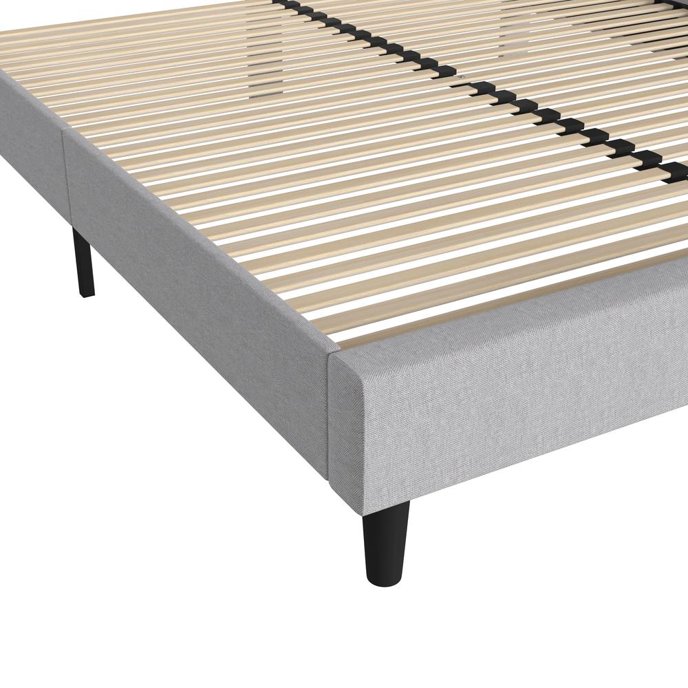 Light Grey King Fabric Upholstered Platform Bed - Headboard with Rounded Edges. Picture 7