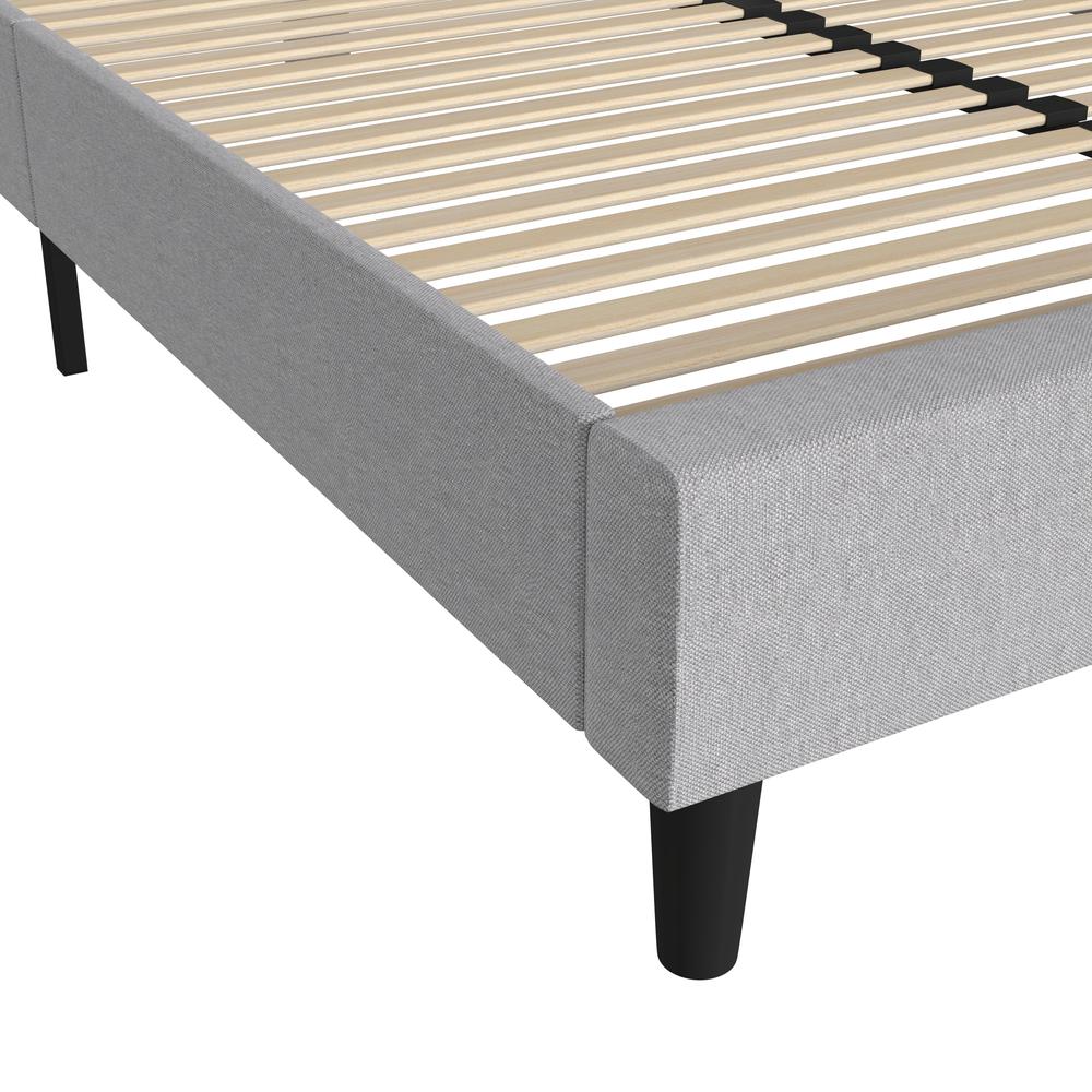 Light Grey Queen Fabric Upholstered Platform Bed - Headboard with Rounded Edges. Picture 7