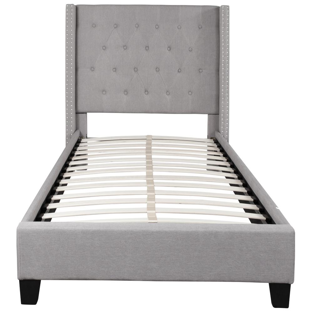 Riverdale Twin Size Tufted Upholstered Platform Bed in Light Gray Fabric. Picture 2