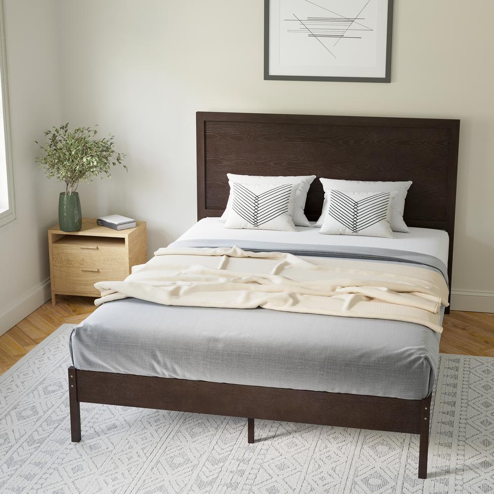 Modern Queen Size Wooden Platform Bed with Headboard. Picture 4