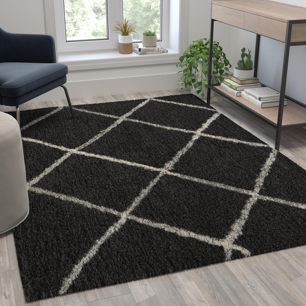 Shag Style Diamond Trellis Area Rug - 5' x 7' - Charcoal/Ivory Polyester (PET). Picture 1