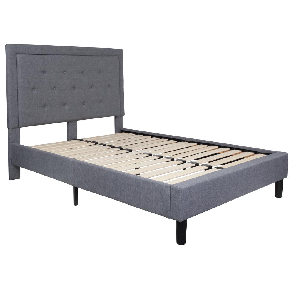 Full Size Panel Tufted Upholstered Platform Bed in Light Gray Fabric. Picture 1