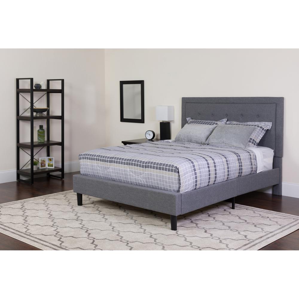 King Size Tufted Upholstered Platform Bed in Light Gray Fabric. Picture 1