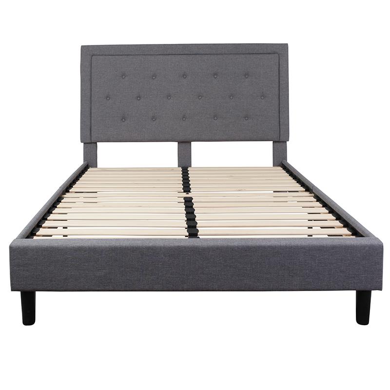 Queen Size Tufted Upholstered Platform Bed in Light Gray Fabric. Picture 3