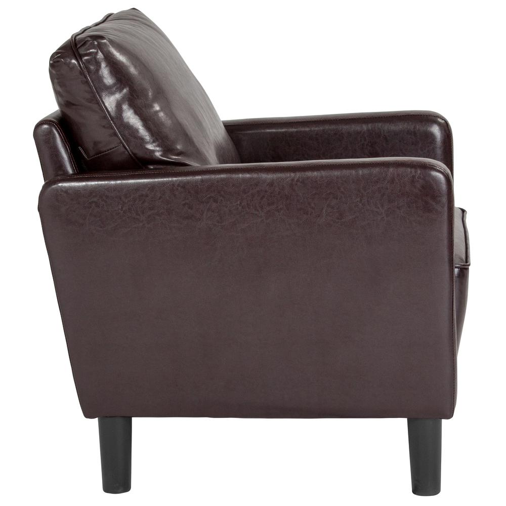 Washington Park Upholstered Chair in Brown LeatherSoft. Picture 2