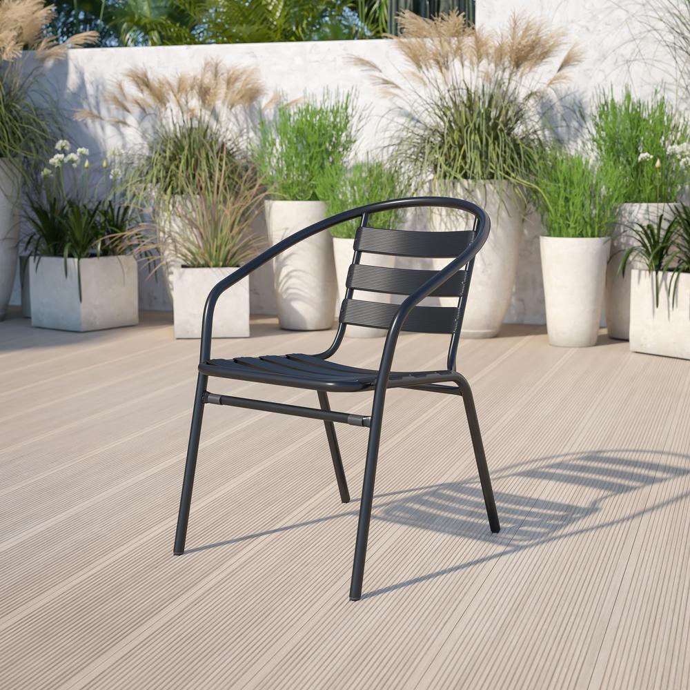 Patio Chair for Indoor and Outdoor Use. Picture 4