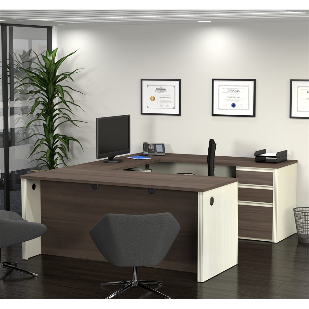 Prestige U-shaped workstation including one pedestal in White Chocolate & Antigua. Picture 2
